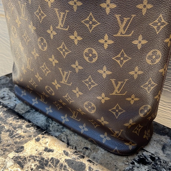 Authenticated⭐️LV Vavin GM Tote - Picture 15 of 17